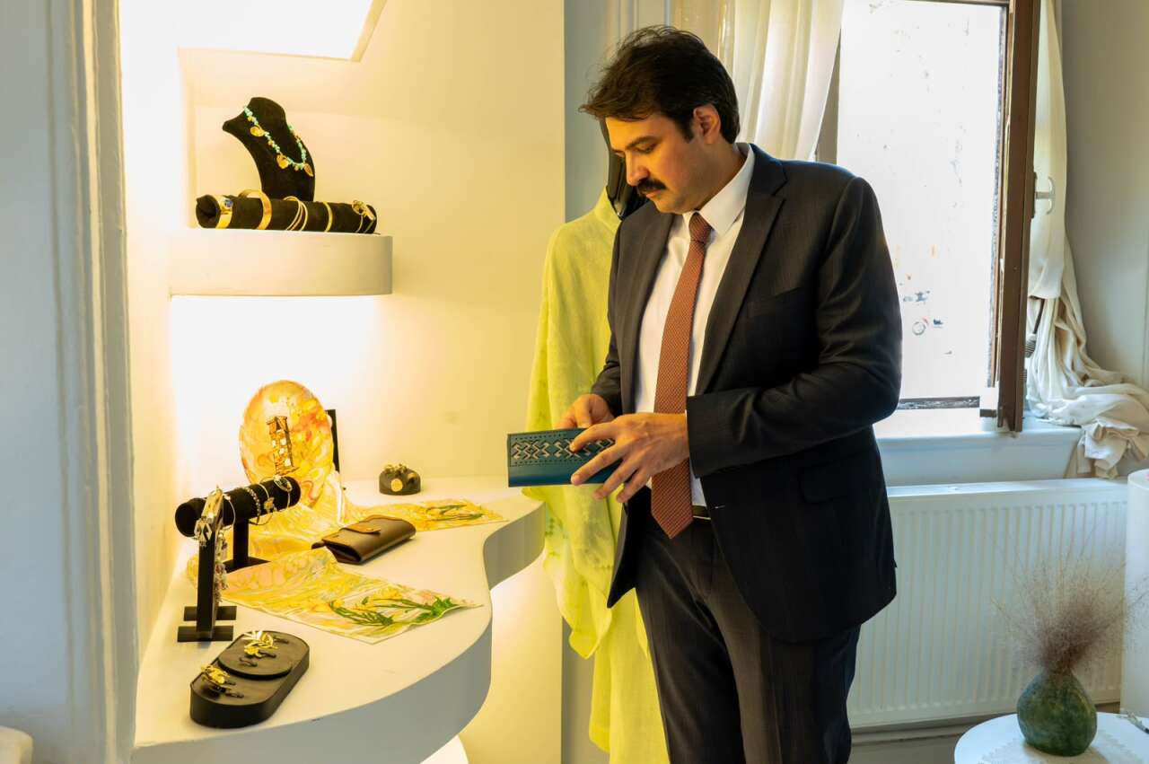 Genel Müdür, Muğlalı Kadınların El Emeği Çalışmalarına Hayran Kaldı 9